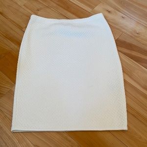 Max Sold White Knit Pencil Skirt